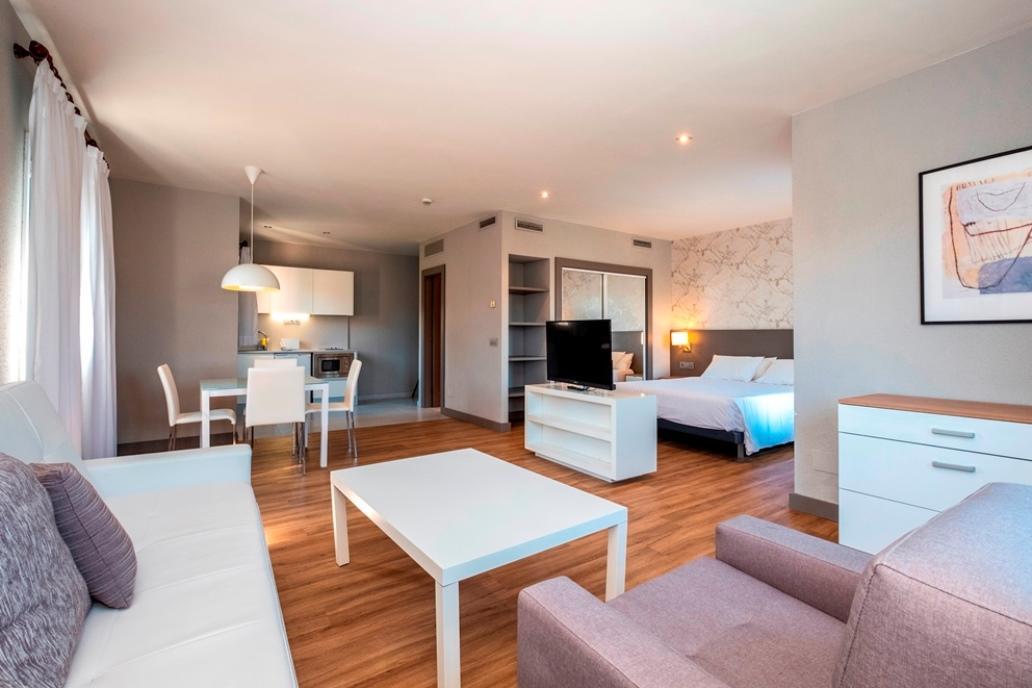 Hg Jardin De Menorca Aparthotel Son Bou Luaran gambar